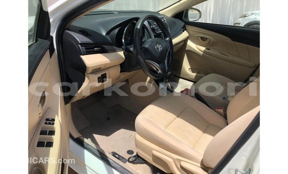 Buy Import Toyota Yaris White Car in Import - Dubai in Great Comore Buy Import Toyota Yaris White Car in Import - Dubai in Great Comore