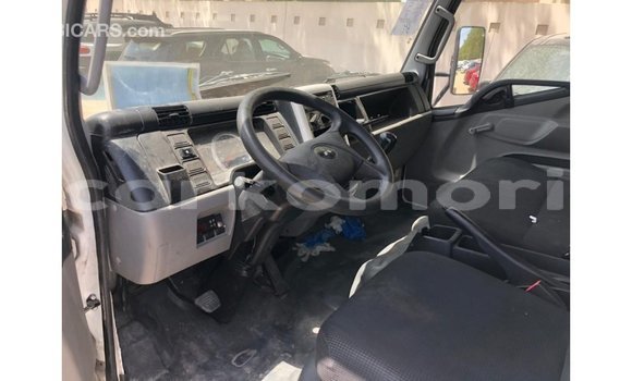 Acheter Import Voiture Mitsubishi i Blanc à Import - Dubai, Grande Comore Acheter Import Voiture Mitsubishi i Blanc à Import - Dubai, Grande Comore