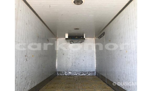 Acheter Import Voiture Mitsubishi i Blanc à Import - Dubai, Grande Comore Acheter Import Voiture Mitsubishi i Blanc à Import - Dubai, Grande Comore