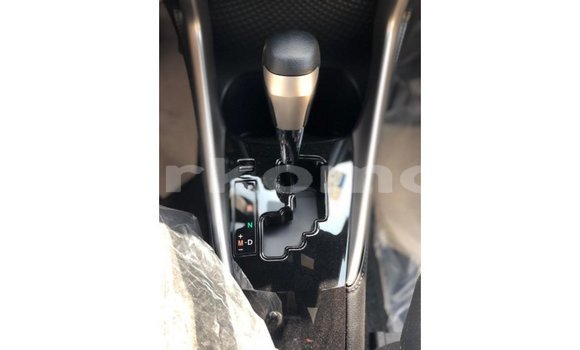 Acheter Import Voiture Toyota Yaris Autre à Import - Dubai, Grande Comore Acheter Import Voiture Toyota Yaris Autre à Import - Dubai, Grande Comore