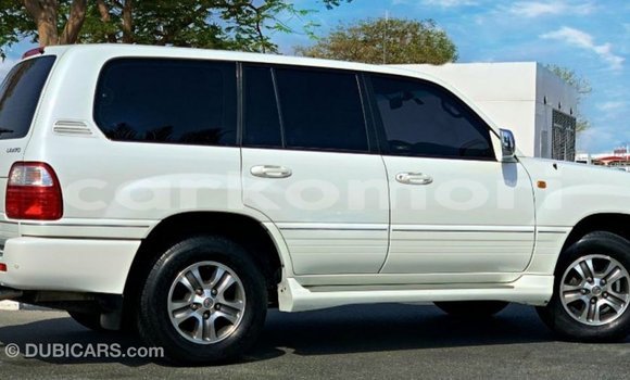 Buy Import Lexus LX White Car in Import - Dubai in Great Comore Buy Import Lexus LX White Car in Import - Dubai in Great Comore