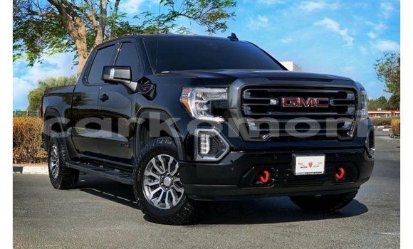 Acheter Import Voiture GMC Sierra Noir à Import - Dubai, Grande Comore