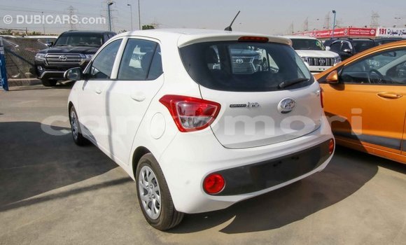 Acheter Import Voiture Hyundai i10 Blanc à Import - Dubai, Grande Comore Acheter Import Voiture Hyundai i10 Blanc à Import - Dubai, Grande Comore