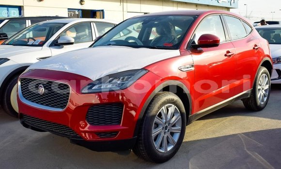 Acheter Import Voiture Jaguar E-Pace Rouge à Import - Dubai, Grande Comore Acheter Import Voiture Jaguar E-Pace Rouge à Import - Dubai, Grande Comore