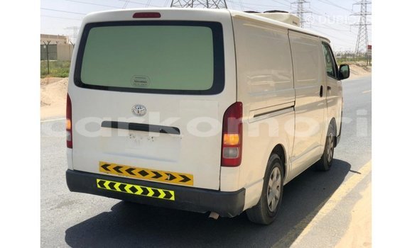 Buy Import Toyota Hiace White Car in Import - Dubai in Great Comore Buy Import Toyota Hiace White Car in Import - Dubai in Great Comore