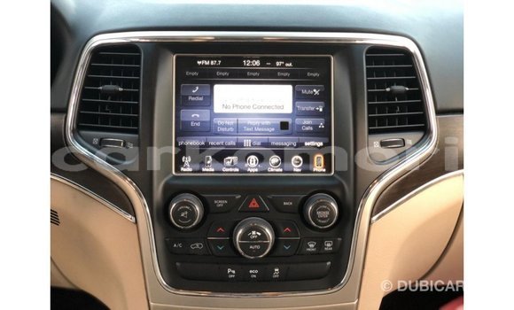 Acheter Import Voiture Jeep Grand Cherokee Noir à Import - Dubai, Grande Comore Acheter Import Voiture Jeep Grand Cherokee Noir à Import - Dubai, Grande Comore