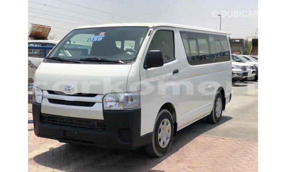 Buy Import Toyota Hiace White Car in Import - Dubai in Great Comore Buy Import Toyota Hiace White Car in Import - Dubai in Great Comore
