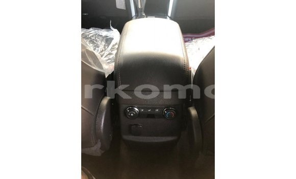 Buy Import Ford Explorer Blue Car in Import - Dubai in Great Comore Buy Import Ford Explorer Blue Car in Import - Dubai in Great Comore