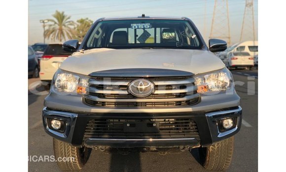 Acheter Import Voiture Toyota Hilux Autre à Import - Dubai, Grande Comore Acheter Import Voiture Toyota Hilux Autre à Import - Dubai, Grande Comore