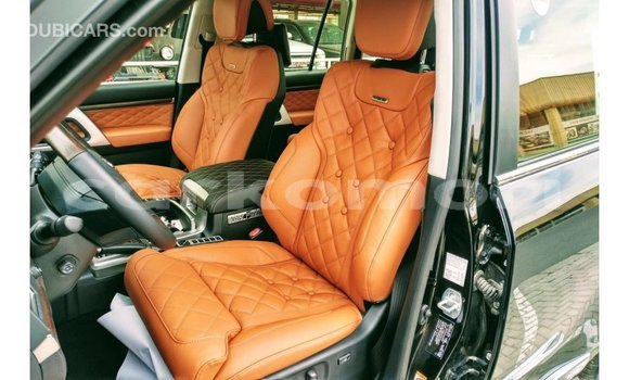 Buy Import Toyota Land Cruiser Black Car in Import - Dubai in Great Comore Buy Import Toyota Land Cruiser Black Car in Import - Dubai in Great Comore