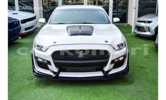 Buy Import Ford Mustang White Car in Import - Dubai in Great Comore Buy Import Ford Mustang White Car in Import - Dubai in Great Comore