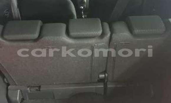 Buy Used Audi Cabriolet White Car in Mirontsi in Anjouan Buy Used Audi Cabriolet White Car in Mirontsi in Anjouan