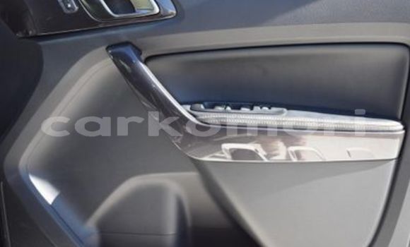 Buy Used Ford Ranger Black Car in Adda Daouéni in Anjouan Buy Used Ford Ranger Black Car in Adda Daouéni in Anjouan