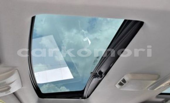 Buy Used Land Rover Discovery Other Car in Moutsamoudou in Ndzuwani Buy Used Land Rover Discovery Other Car in Moutsamoudou in Ndzuwani