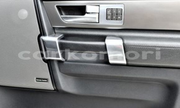 Buy Used Land Rover Discovery Other Car in Moutsamoudou in Ndzuwani Buy Used Land Rover Discovery Other Car in Moutsamoudou in Ndzuwani