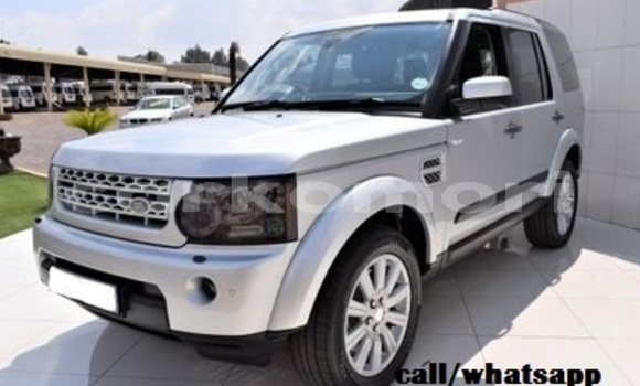 Buy Used Land Rover Discovery Other Car in Moutsamoudou in Ndzuwani Buy Used Land Rover Discovery Other Car in Moutsamoudou in Ndzuwani