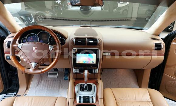 Buy Used Porsche Cayenne Black Car in Import - Dubai in Great Comore Buy Used Porsche Cayenne Black Car in Import - Dubai in Great Comore