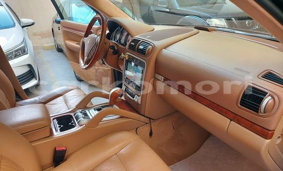Buy Used Porsche Cayenne Black Car in Import - Dubai in Great Comore Buy Used Porsche Cayenne Black Car in Import - Dubai in Great Comore