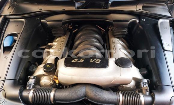 Buy Used Porsche Cayenne Black Car in Import - Dubai in Great Comore Buy Used Porsche Cayenne Black Car in Import - Dubai in Great Comore