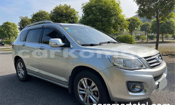 Acheter Occasion Voiture Haval H6 Gris à Domoni, Anjouan Acheter Occasion Voiture Haval H6 Gris à Domoni, Anjouan