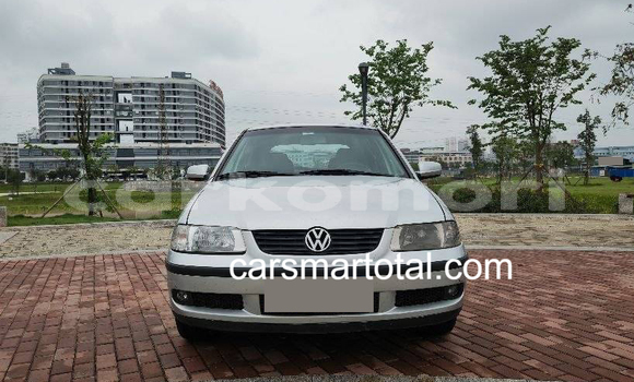 Acheter Occasion Voiture Volkswagen Gol Gris à Moroni, Grande Comore Acheter Occasion Voiture Volkswagen Gol Gris à Moroni, Grande Comore