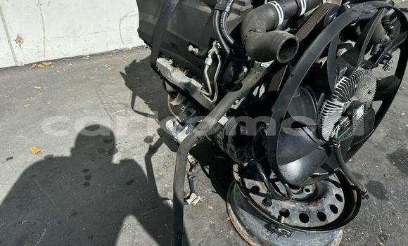 Acheter RANGE ROVER SPORT à Moroni, Grande Comore Acheter RANGE ROVER SPORT à Moroni, Grande Comore