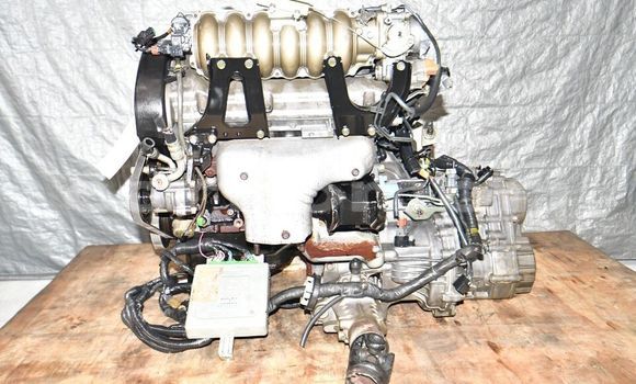 Acheter Mitsubishi Galant 6G72 à Moroni, Grande Comore Acheter Mitsubishi Galant 6G72 à Moroni, Grande Comore