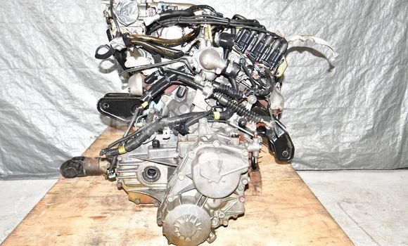 Acheter Mitsubishi Galant 6G72 à Moroni, Grande Comore Acheter Mitsubishi Galant 6G72 à Moroni, Grande Comore