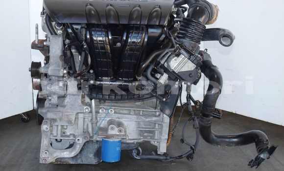 Acheter MITSUBISHI LANCER ES 2.0L à Moroni, Grande Comore Acheter MITSUBISHI LANCER ES 2.0L à Moroni, Grande Comore