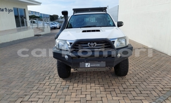 Acheter Occasion Voiture Toyota Hilux Blanc à Moroni, Grande Comore Acheter Occasion Voiture Toyota Hilux Blanc à Moroni, Grande Comore