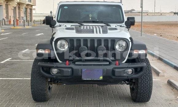 Acheter Occasion Voiture Jeep Wrangler Blanc à Moroni, Grande Comore Acheter Occasion Voiture Jeep Wrangler Blanc à Moroni, Grande Comore