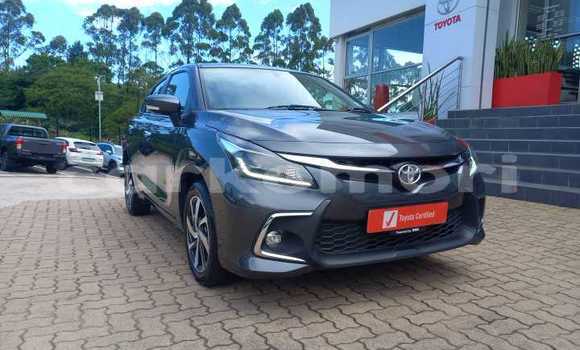 Acheter Occasion Voiture Toyota Starlet Bleu à Moroni, Grande Comore Acheter Occasion Voiture Toyota Starlet Bleu à Moroni, Grande Comore