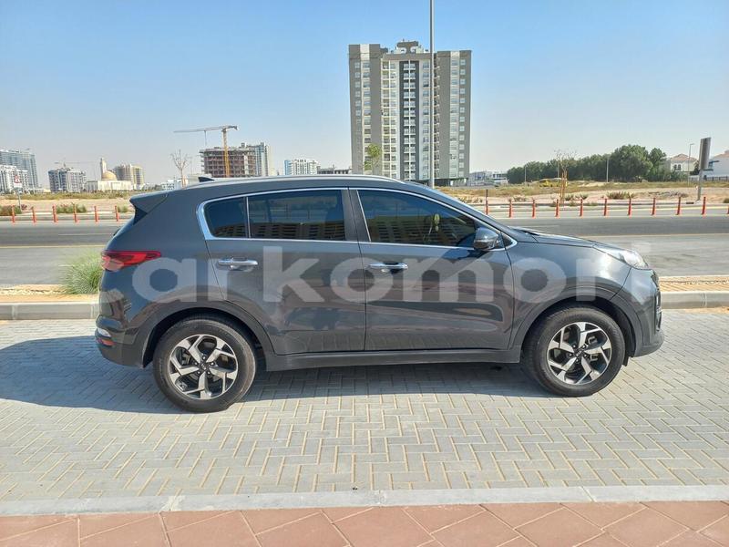 Big with watermark kia sportage grande comore moroni 3873