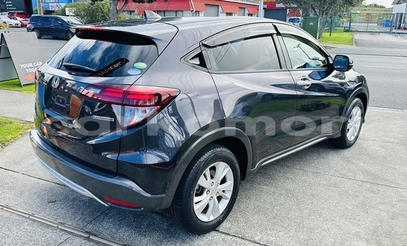 Acheter Occasion Voiture Honda Vezel Noir à Moroni, Grande Comore Acheter Occasion Voiture Honda Vezel Noir à Moroni, Grande Comore