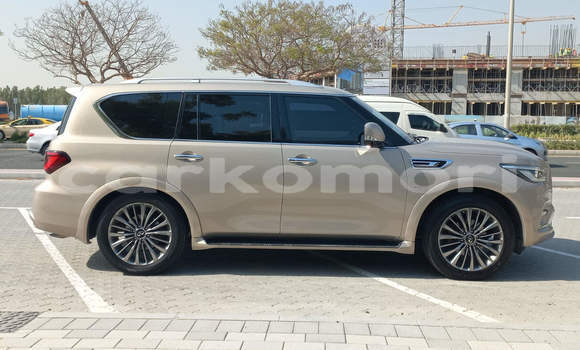 Acheter Occasion Voiture Infiniti QX80 Beige à Moroni, Grande Comore Acheter Occasion Voiture Infiniti QX80 Beige à Moroni, Grande Comore