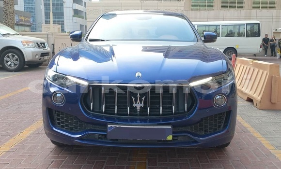 Acheter Occasion Voiture Maserati Levante Bleu à Moroni, Grande Comore Acheter Occasion Voiture Maserati Levante Bleu à Moroni, Grande Comore