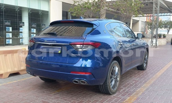 Acheter Occasion Voiture Maserati Levante Bleu à Moroni, Grande Comore Acheter Occasion Voiture Maserati Levante Bleu à Moroni, Grande Comore