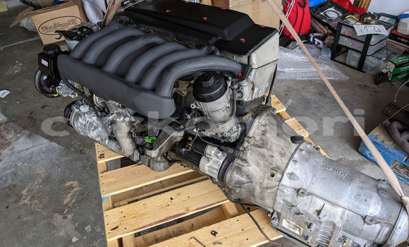 Acheter Mercedes-Benz E-Class, à Moroni, Grande Comore Acheter Mercedes-Benz E-Class, à Moroni, Grande Comore