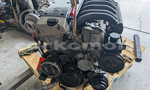 Acheter Mercedes-Benz E-Class, à Moroni, Grande Comore Acheter Mercedes-Benz E-Class, à Moroni, Grande Comore