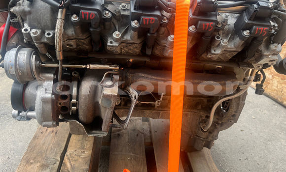 Acheter 13 Mercedes ML63 AMG. à Moroni, Grande Comore Acheter 13 Mercedes ML63 AMG. à Moroni, Grande Comore