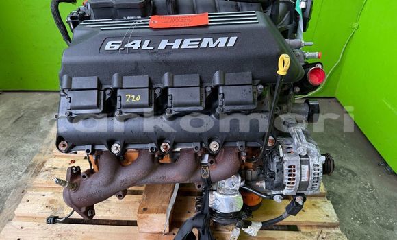 Acheter 15 JEEP GRAND CHEROKEE à Moroni, Grande Comore Acheter 15 JEEP GRAND CHEROKEE à Moroni, Grande Comore