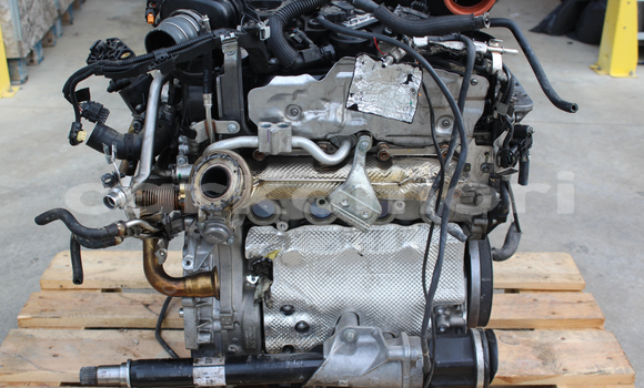 Acheter 2020 MERCEDES BENZ CLA à Moroni, Grande Comore Acheter 2020 MERCEDES BENZ CLA à Moroni, Grande Comore