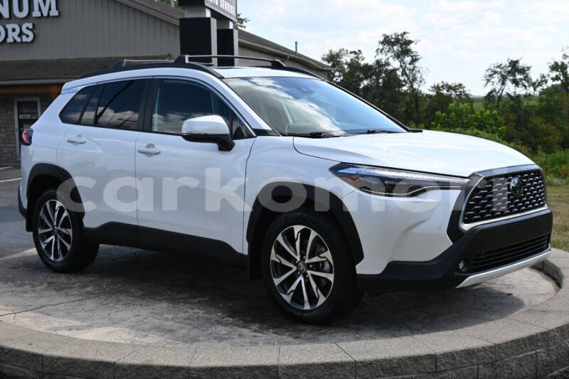 Big with watermark toyota corolla cross grande comore moroni 3971