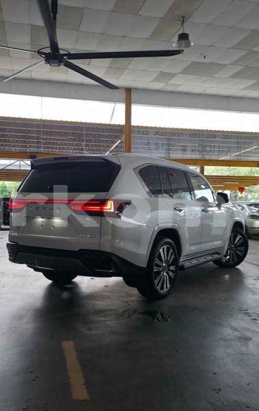 Big with watermark lexus lx grande comore moroni 3990