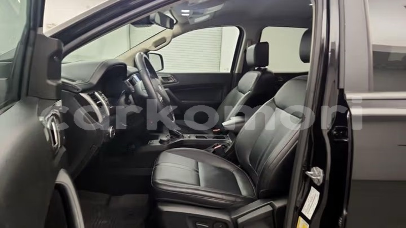 Big with watermark ford ranger grande comore moroni 3996