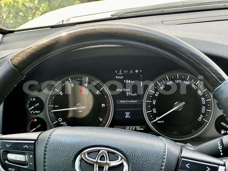 Big with watermark toyota land cruiser anjouan mutsamudu 3998