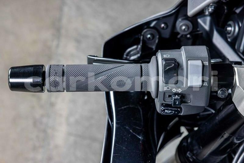 Big with watermark yamaha yzf grande comore moroni 4002