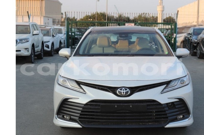 Big with watermark toyota camry anjouan tsembehou 4003