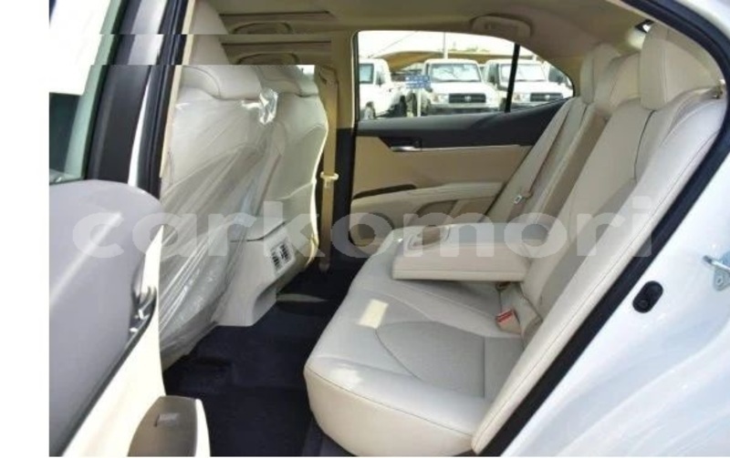 Big with watermark toyota camry anjouan tsembehou 4003