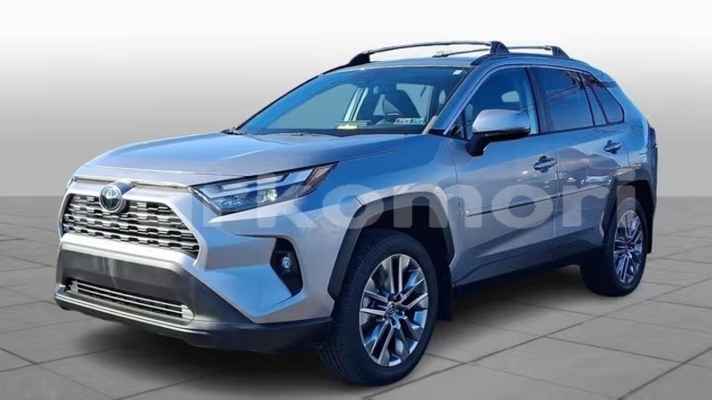 Big with watermark toyota rav4 grande comore moroni 4006